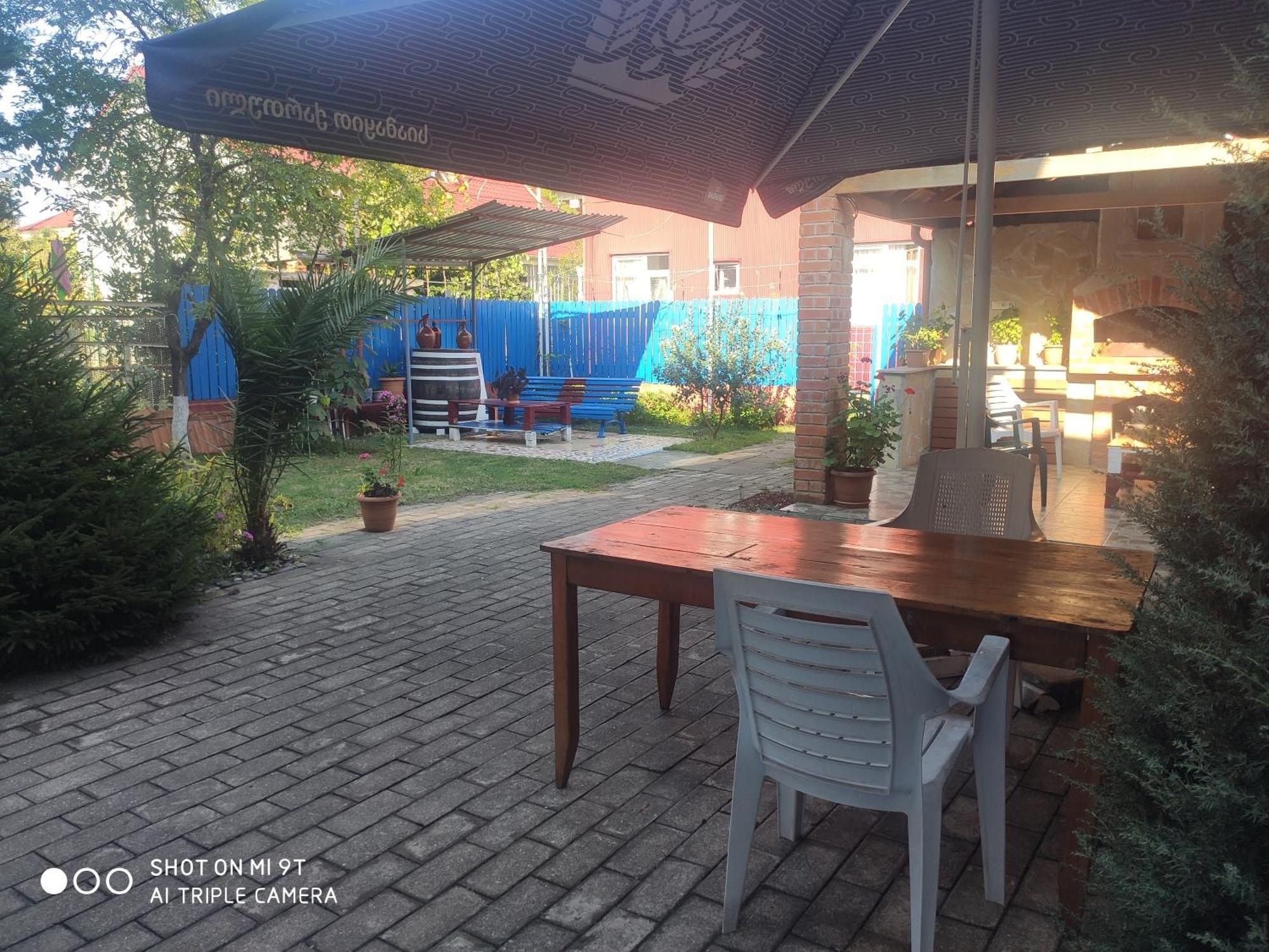 Guesthouse Mery Kobuleti Εξωτερικό φωτογραφία